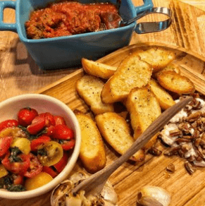 Bruschetta with Roasted Garlic