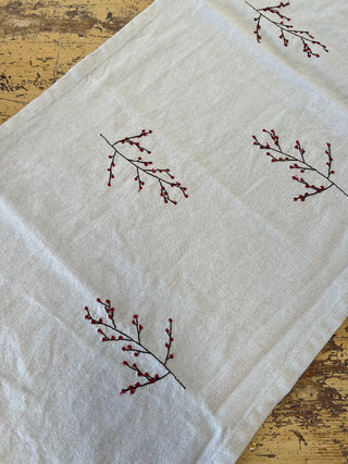 Table Runner, Winterberry