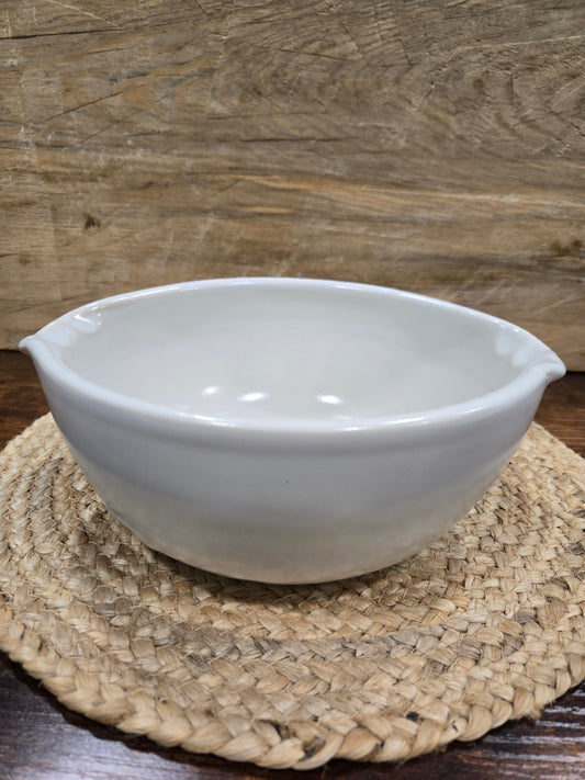 FN French Bowl, Rustic White