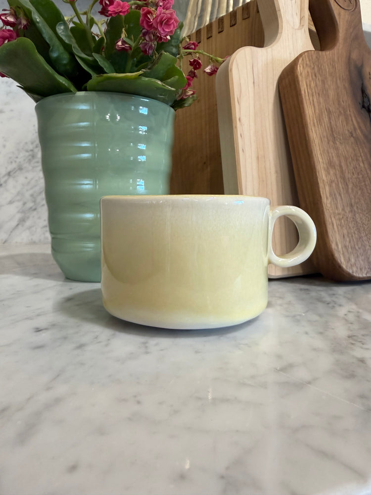FN Teacup, Butter
